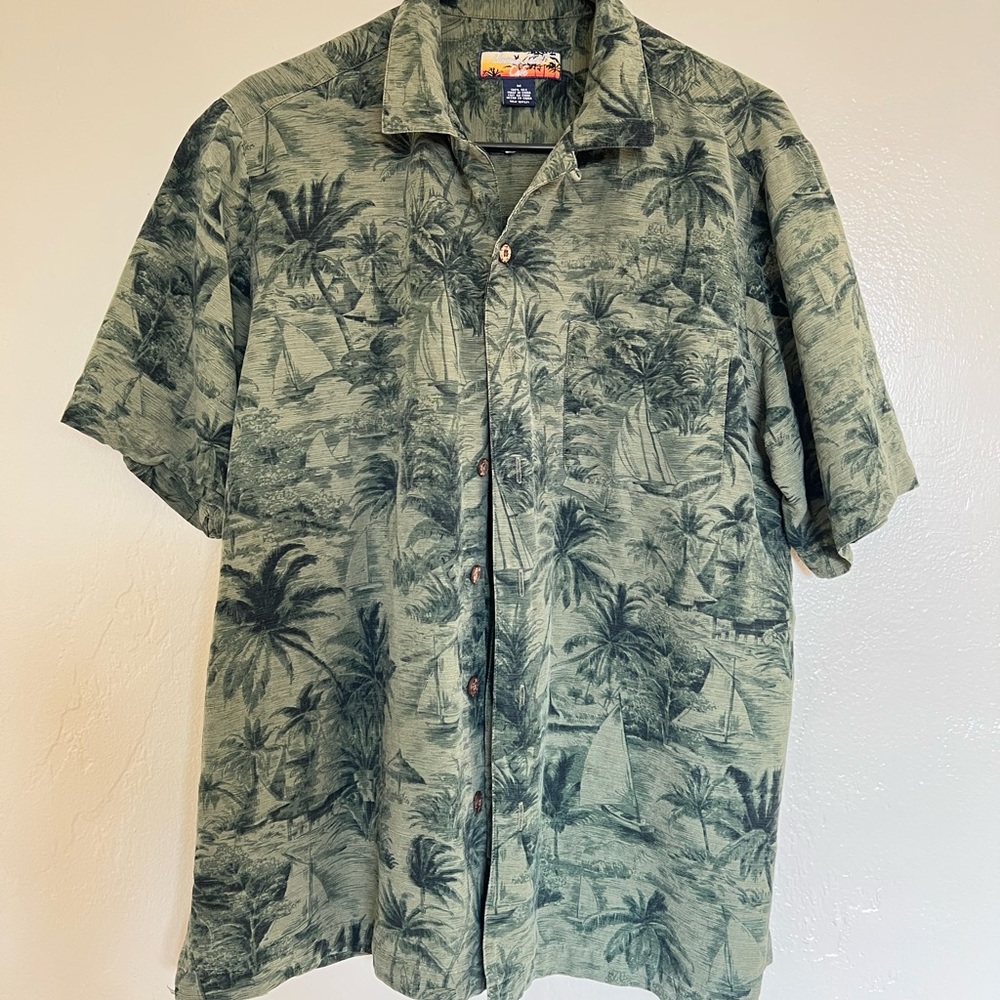 Green Hawaiian shirt